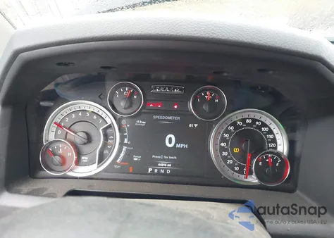 2020 Ram 1500 Classic St z USA, uszkodzony, nr VIN 1C6RR7KT4LS115908